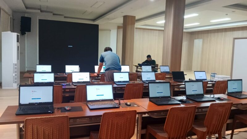 Sewa laptop untuk training